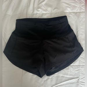 Lululemon speed up high rise lined short 2.5” inseam